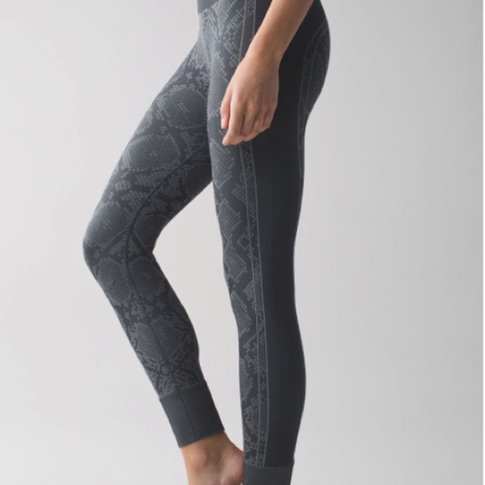 Lululemon Ebb To Street Pant